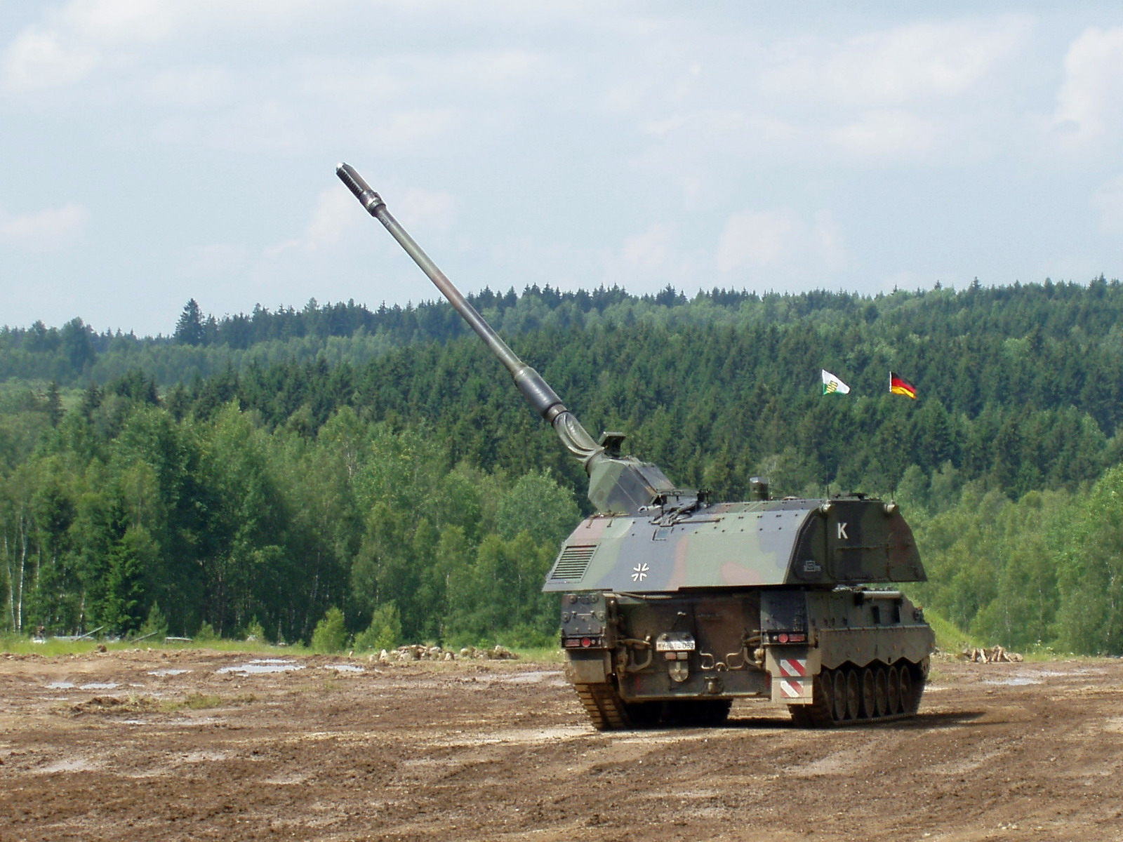 German PzH 2000 Photos Page 1